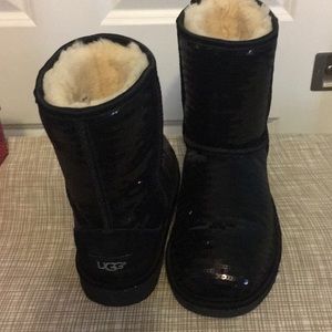 NWOT Black Sequin Uggs